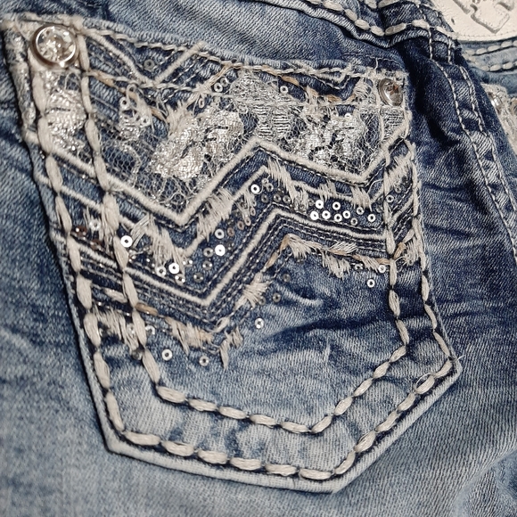 Miss Me Jean shorts - Picture 8 of 8